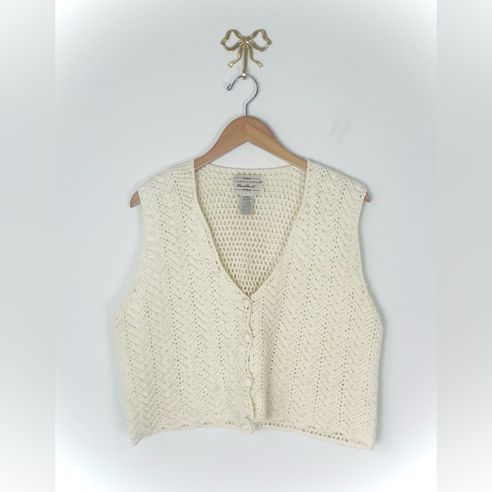 YARNWORKS Open Knit Sweater Vest Women's Sz L Hand knit Ivory Hippie Boho‎